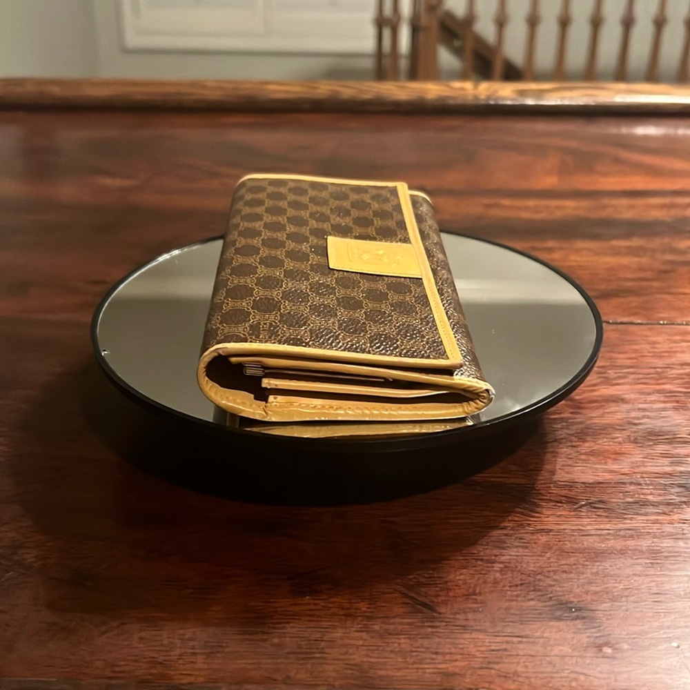 CELINE Vintage Triomphe Macadam Long Bi-fold Wallet - Picture 5 of 13